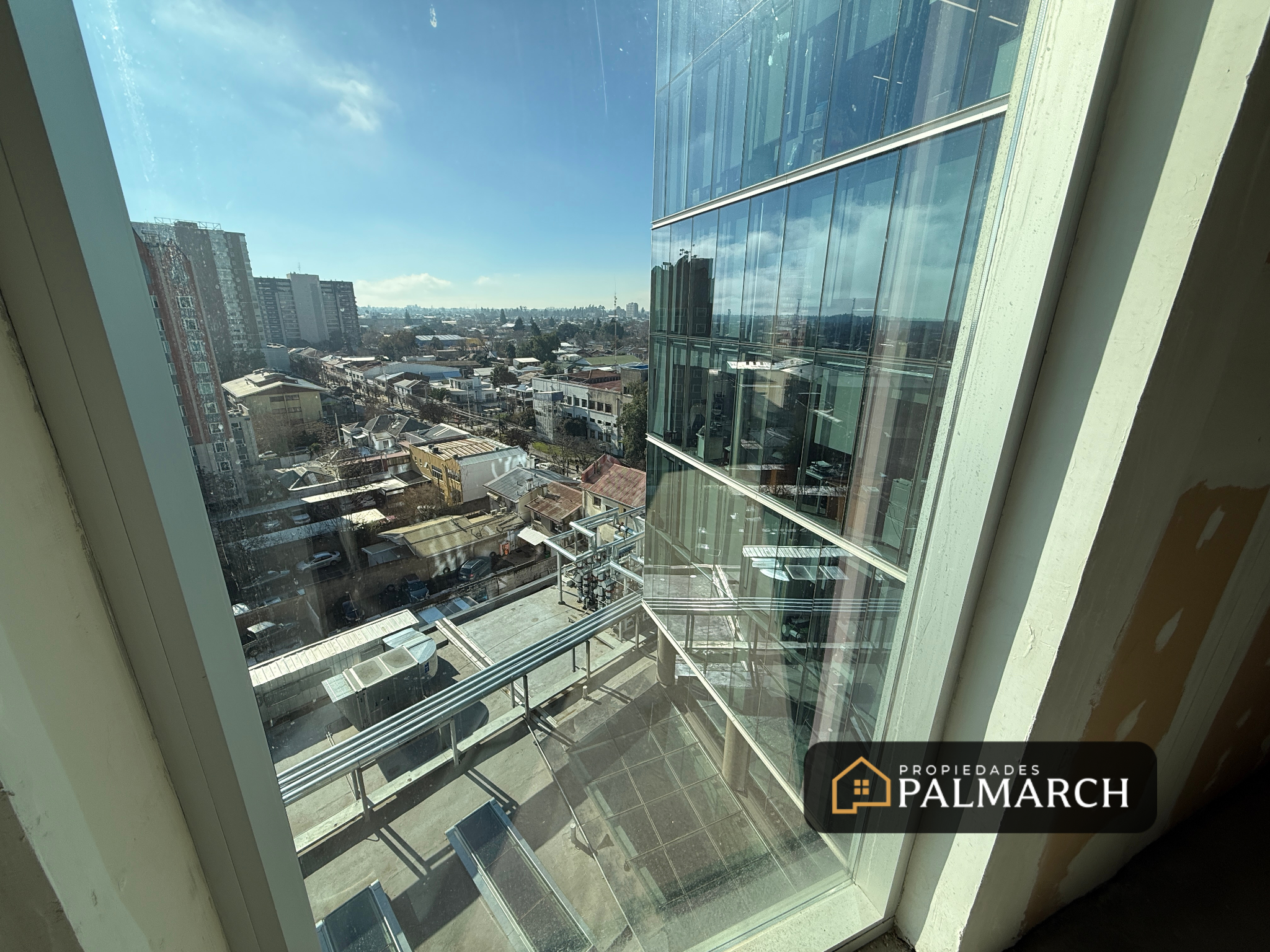 OFICINA EN ARRIENDO EDIFICIO LOS HEROES CHILLAN - Imagen 13