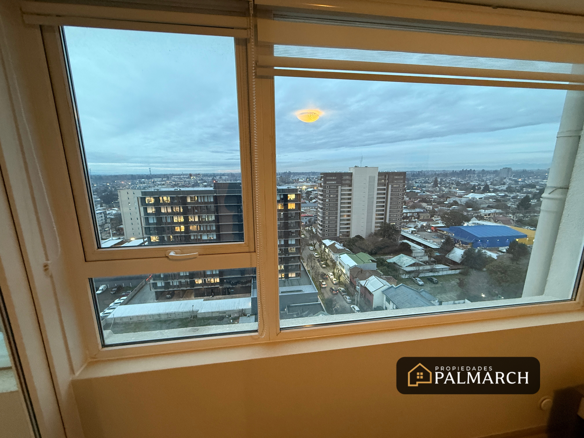 Departamento Amoblado en Arriendo | 2 Dormitorios | Centro de Chillán - Imagen 2